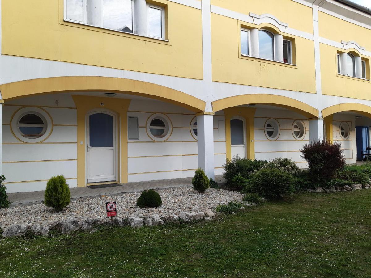 Thermal Garden Mosonmagyarovar Ngoại thất bức ảnh